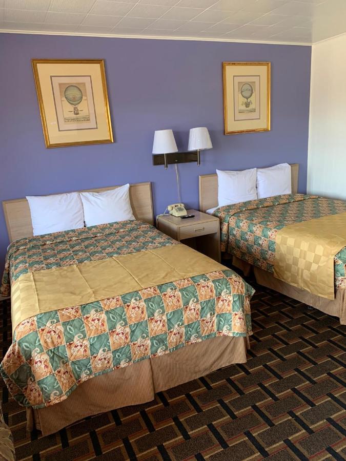 Village Inn Salina Dış mekan fotoğraf